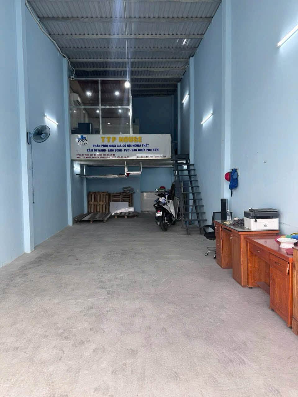Chính chủ bán đất tặng kho mặt tiền ngay Đông Hòa, TPHCM
